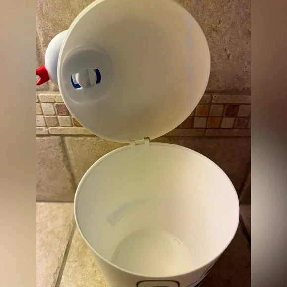 Ghostbusters- Stay Puft Marshmallow Man Poppowls - Picture 4 of 6